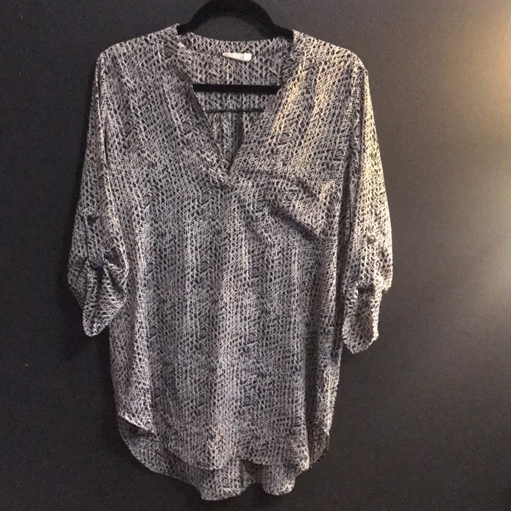 3/4 Sleeve Tunic - Perfect with leggings!